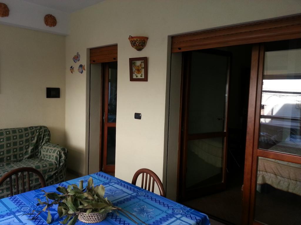 Casa di Laura Apartment Reggio di Calabria Bagian luar foto