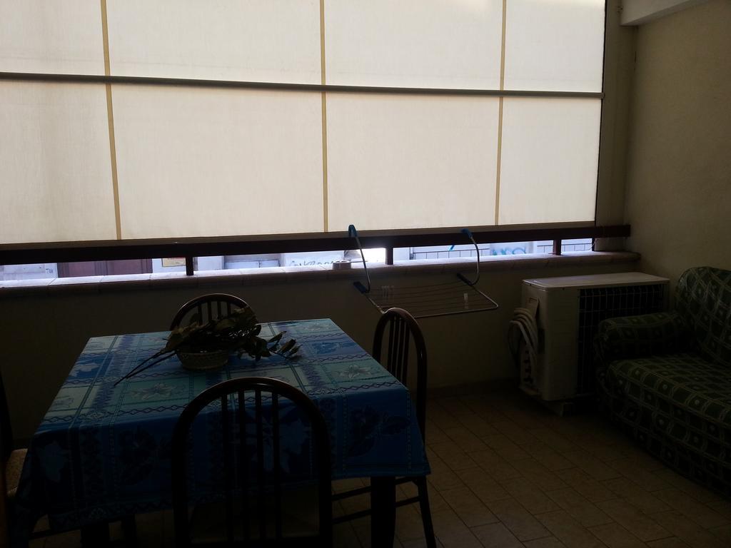 Casa di Laura Apartment Reggio di Calabria Bagian luar foto