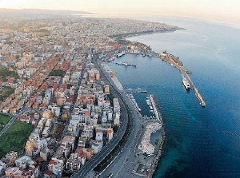 Casa di Laura Apartment Reggio di Calabria Bagian luar foto