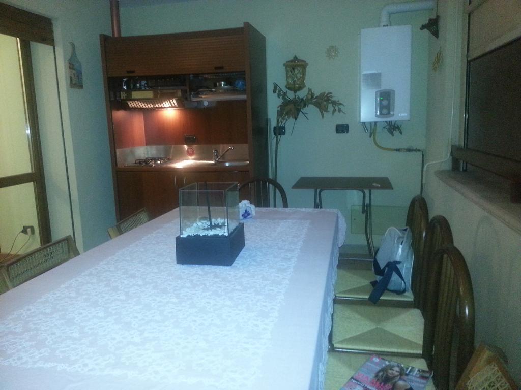 Casa di Laura Apartment Reggio di Calabria Bagian luar foto