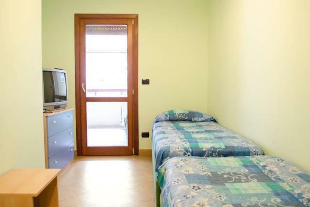 Casa di Laura Apartment Reggio di Calabria Bagian luar foto